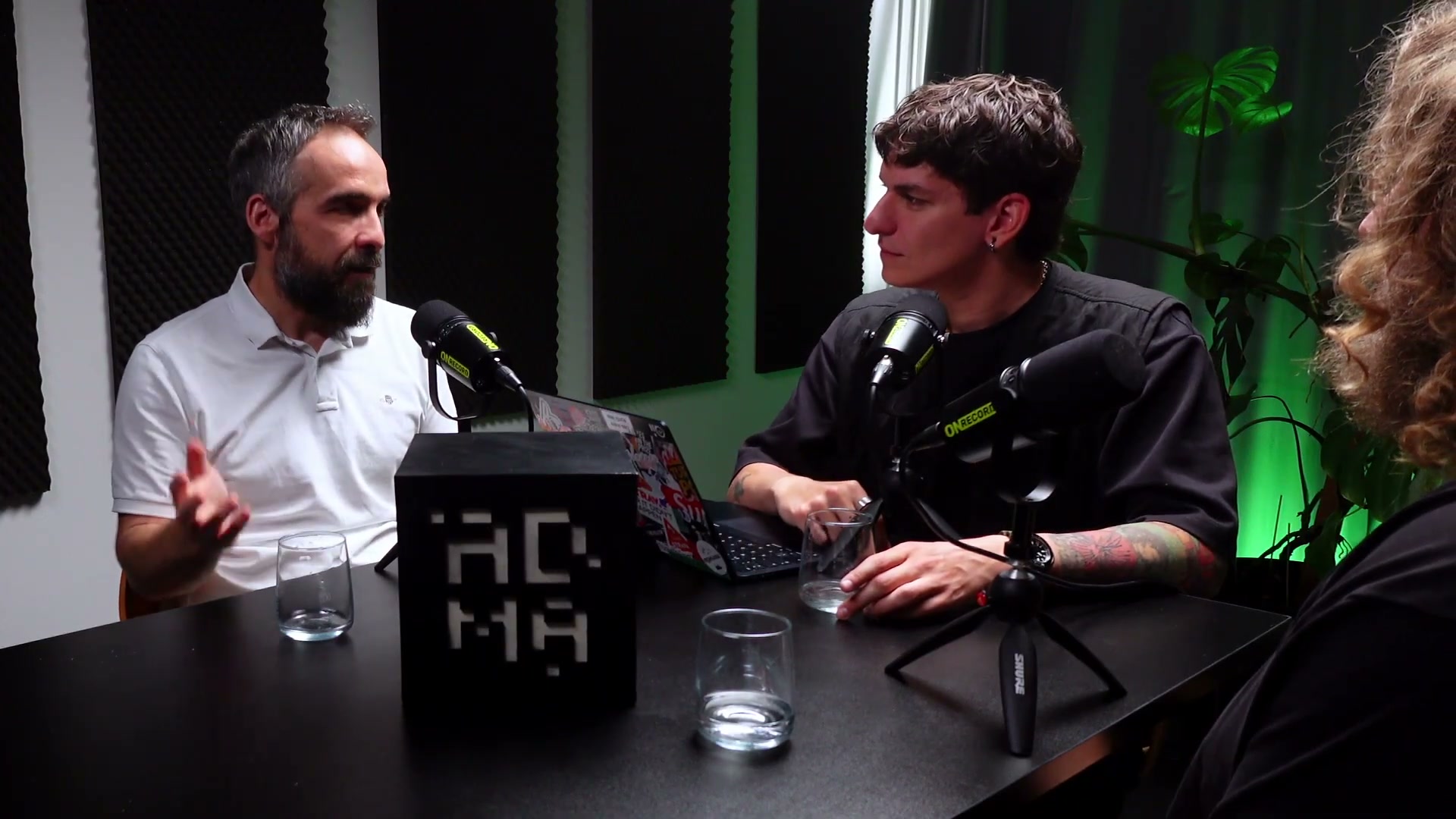 Panelová diskusia o znalosti remesla a kvalite promptovania